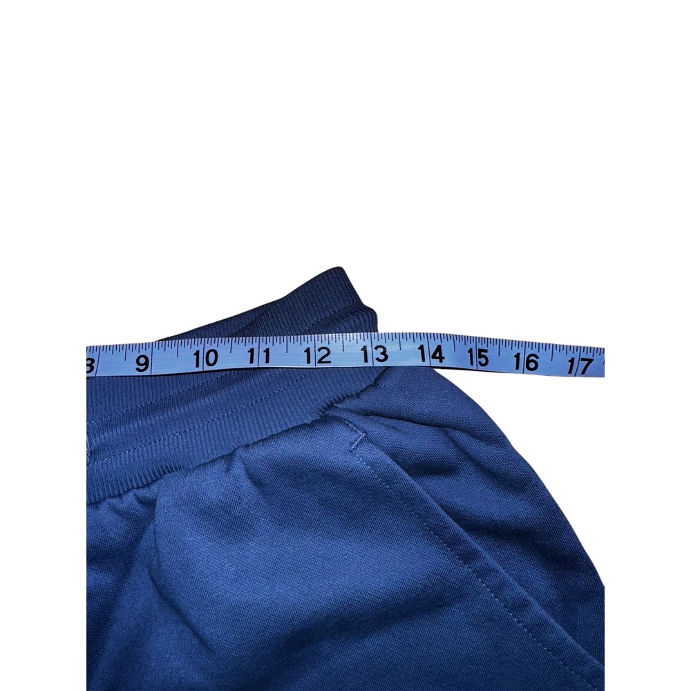 The North Face Men's Navy Athletic Shorts - Picture 3 of 8
